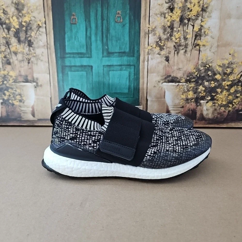 Adidas Men's CrossKnit Boost 2.0 Grey Spikeless Golf Shoes F33733 Size 7